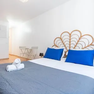 Apartment Le Petit Panier Studio De Charme, Marseille